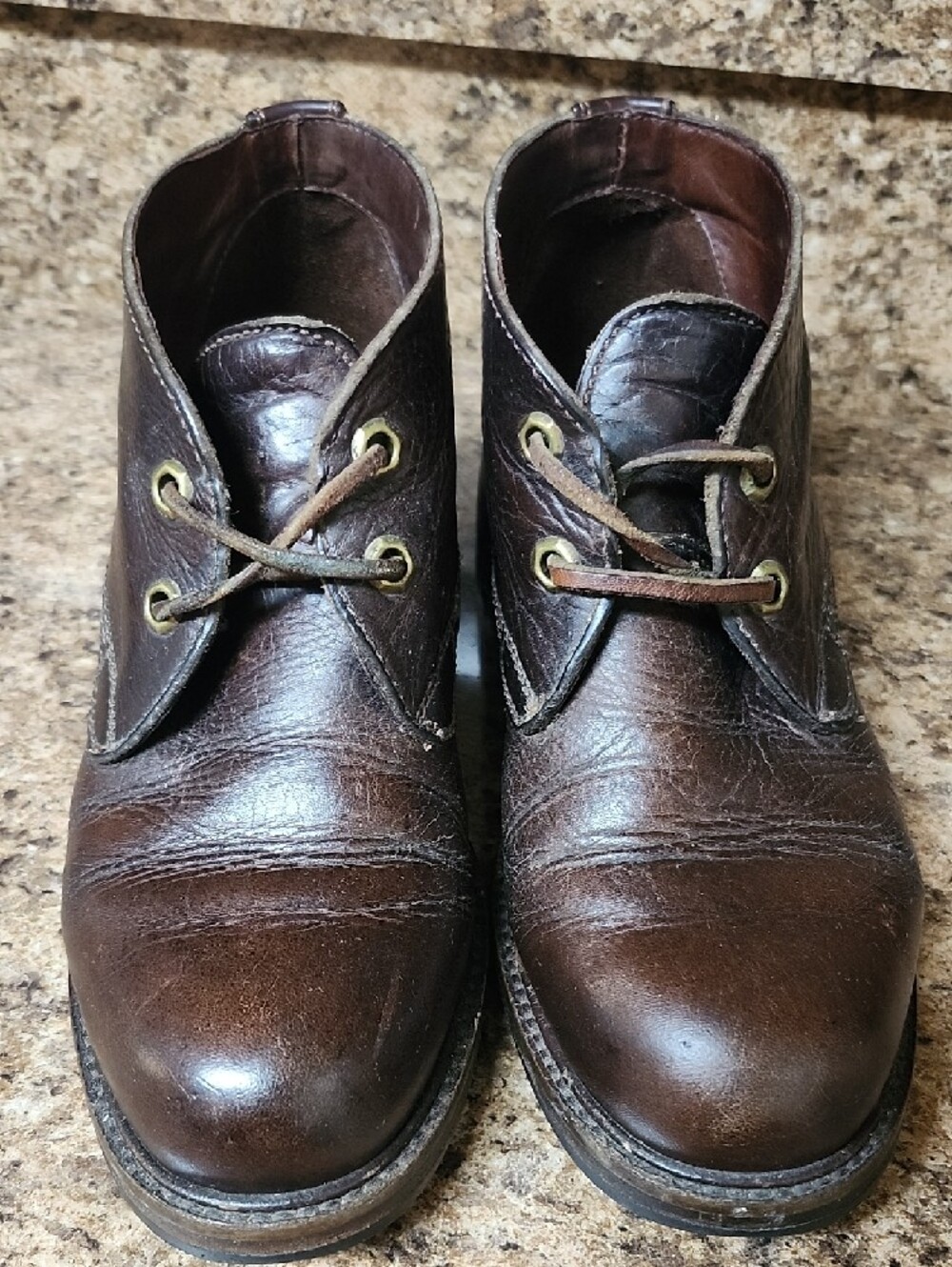 Vintage Leather Ankle Boots - Classic Casual Style - Picture 3 of 11
